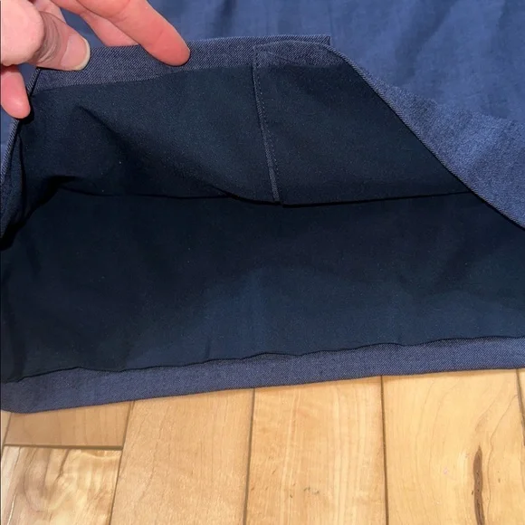 BNWT Banana Republic Dark Blue Wool Pencil Skirt - Picture 3 of 7